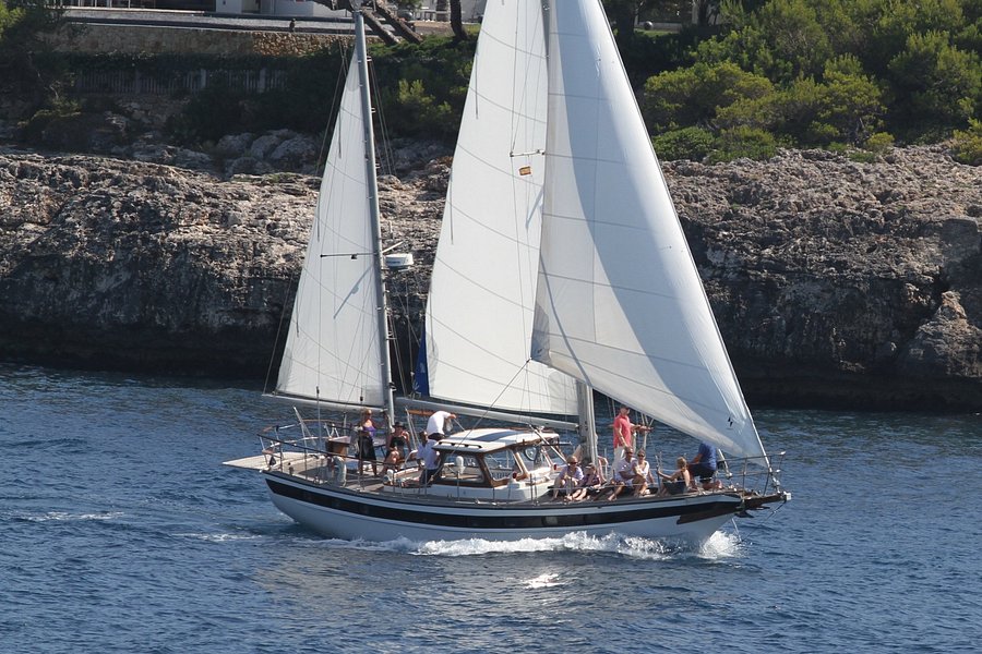 vita bel yacht charter mallorca