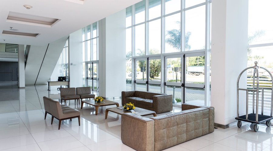 Lobby at the Americas Barra Hotel
