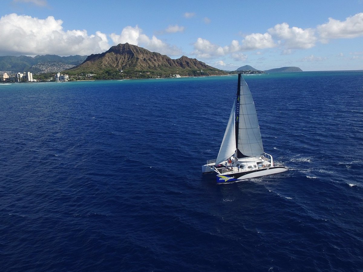 makani catamaran sail honolulu