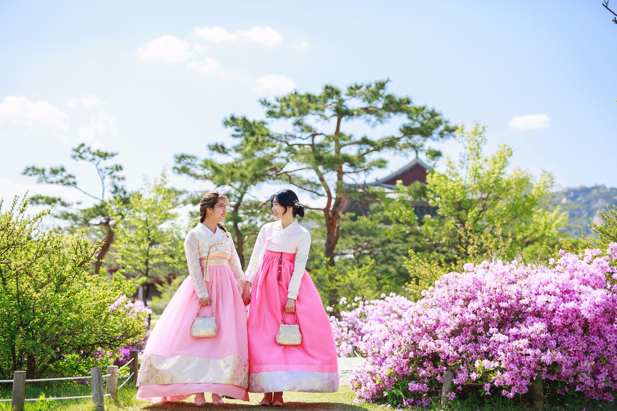 mon hanbok