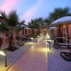 il giardino al tramonto 