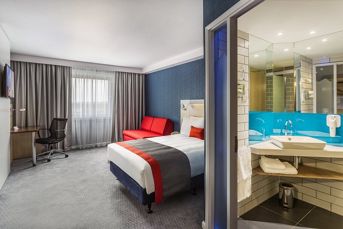 Holiday Inn Express London - Watford Junction, an IHG Hotel Rooms: Pictures  & Reviews - Tripadvisor