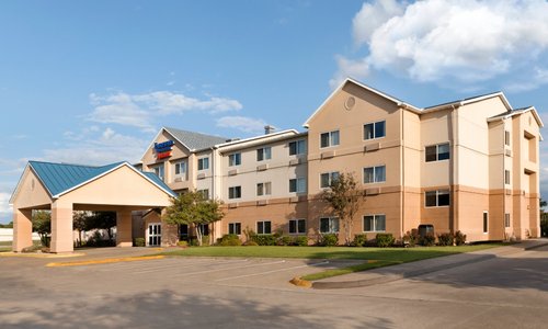Exterior and Parking Lot of Mesquite Fairfield Inn & Suites