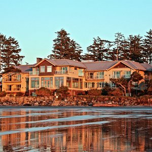 tofino travel packages