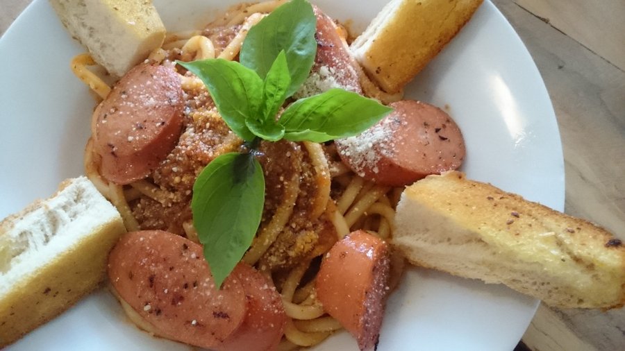 BUCATINI BEEF RAGU with HUNGARIAN SAUSAGE BITS