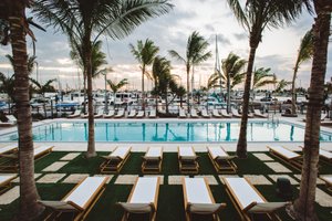 The Perry Hotel & Marina Key West in Key West, image may contain: Resort, Hotel, Pool, Waterfront