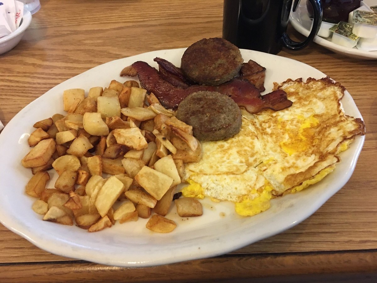 BREAKFAST & LUNCH LOVERS', Raytown - Restaurant Reviews, Photos & Phone ...