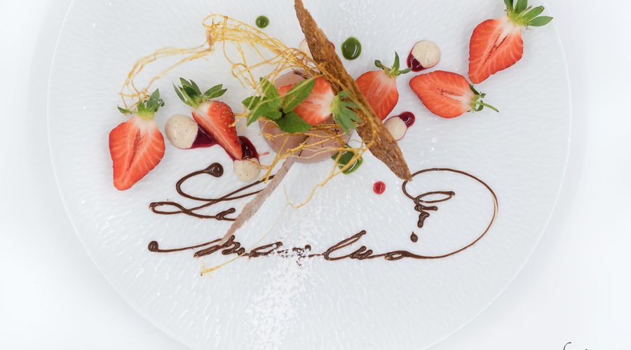 Découvrez un de nos desserts réalisé maison avec amour. 