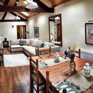 The Long Barn - Living and Dining Area (Large two bedroom self catering cottage, dog friendly)