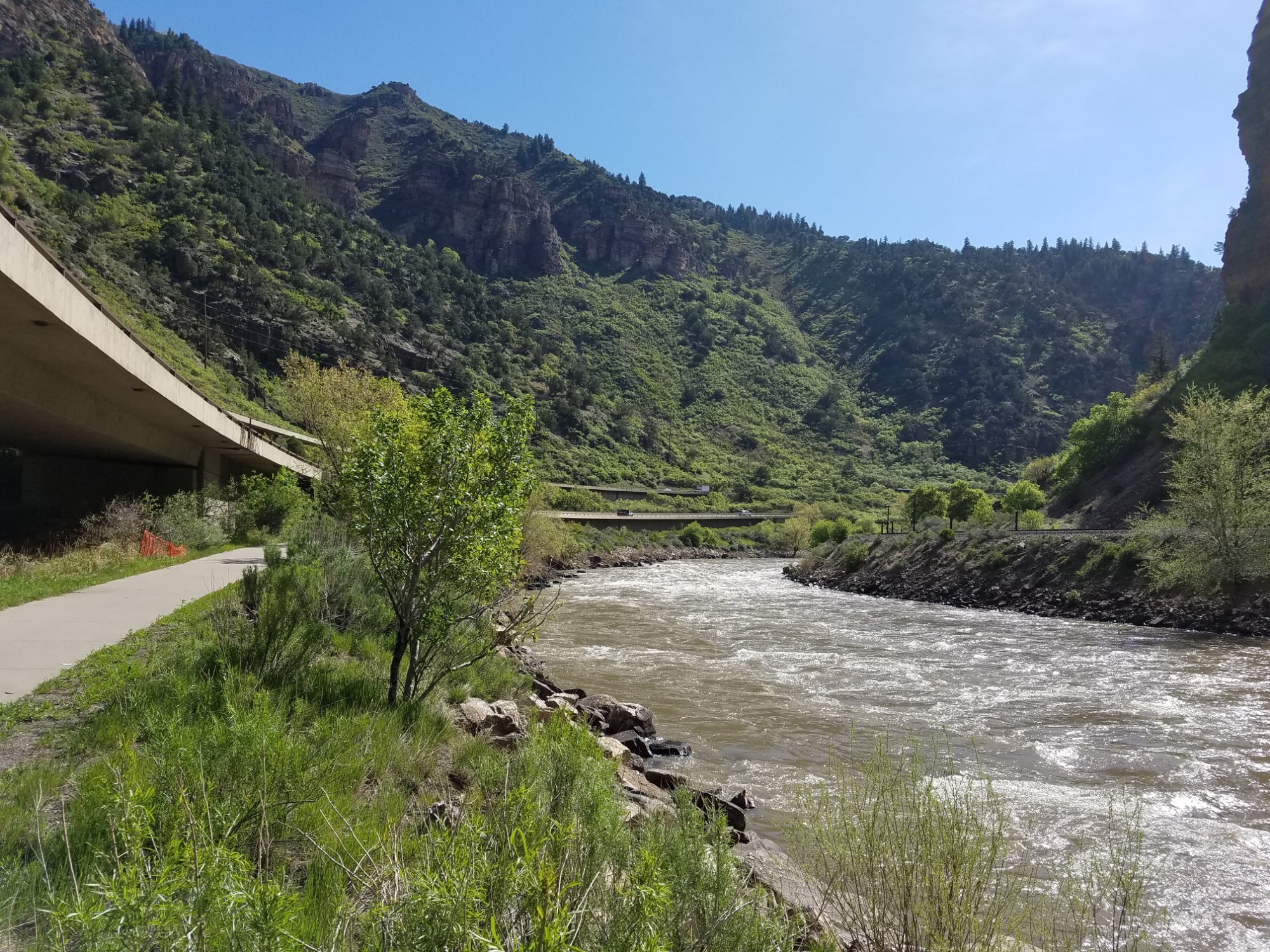 GLENWOOD CANYON BIKE TRAIL Glenwood Springs 2022 Qu Saber Antes De   View Along The Trail 