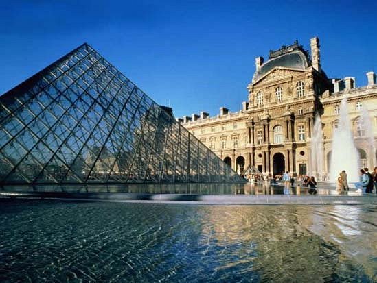 Our Paris city guides - Paris Tourist Office • Paris je t'aime - Tourist  office
