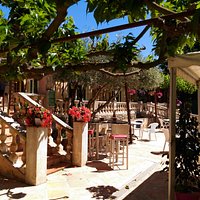 Superbe terrasse fleurie