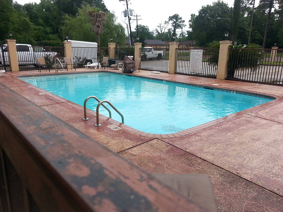 MOTEL 6 LAKE CHARLES, LA $94 ($̶9̶9̶) - Prices & Hotel Reviews