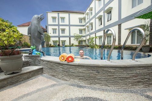 Hotel Puri Indah image