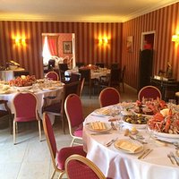 Nos clients séminaires ont le plaisir de déguster des plateaux de fruit de mer de Trouville