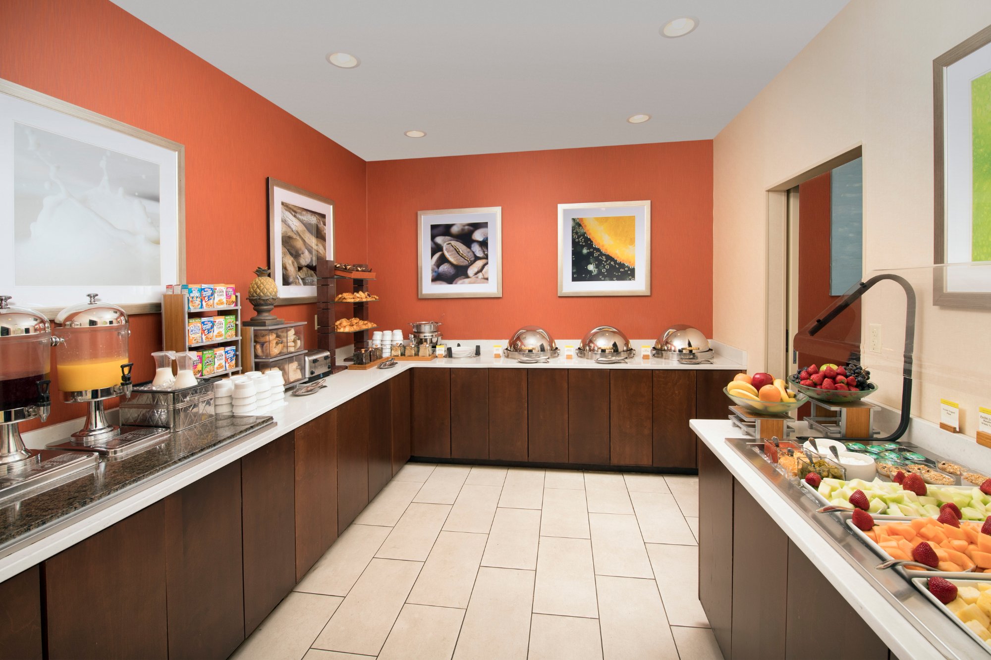 Hotel photo 37 of DoubleTree by Hilton Hotel Sterling - Dulles Airport.