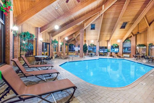 BAYMONT BY WYNDHAM LEMARS - Prices & Hotel Reviews (Le Mars, Iowa)