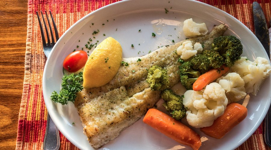 Fisch mit Gemüse