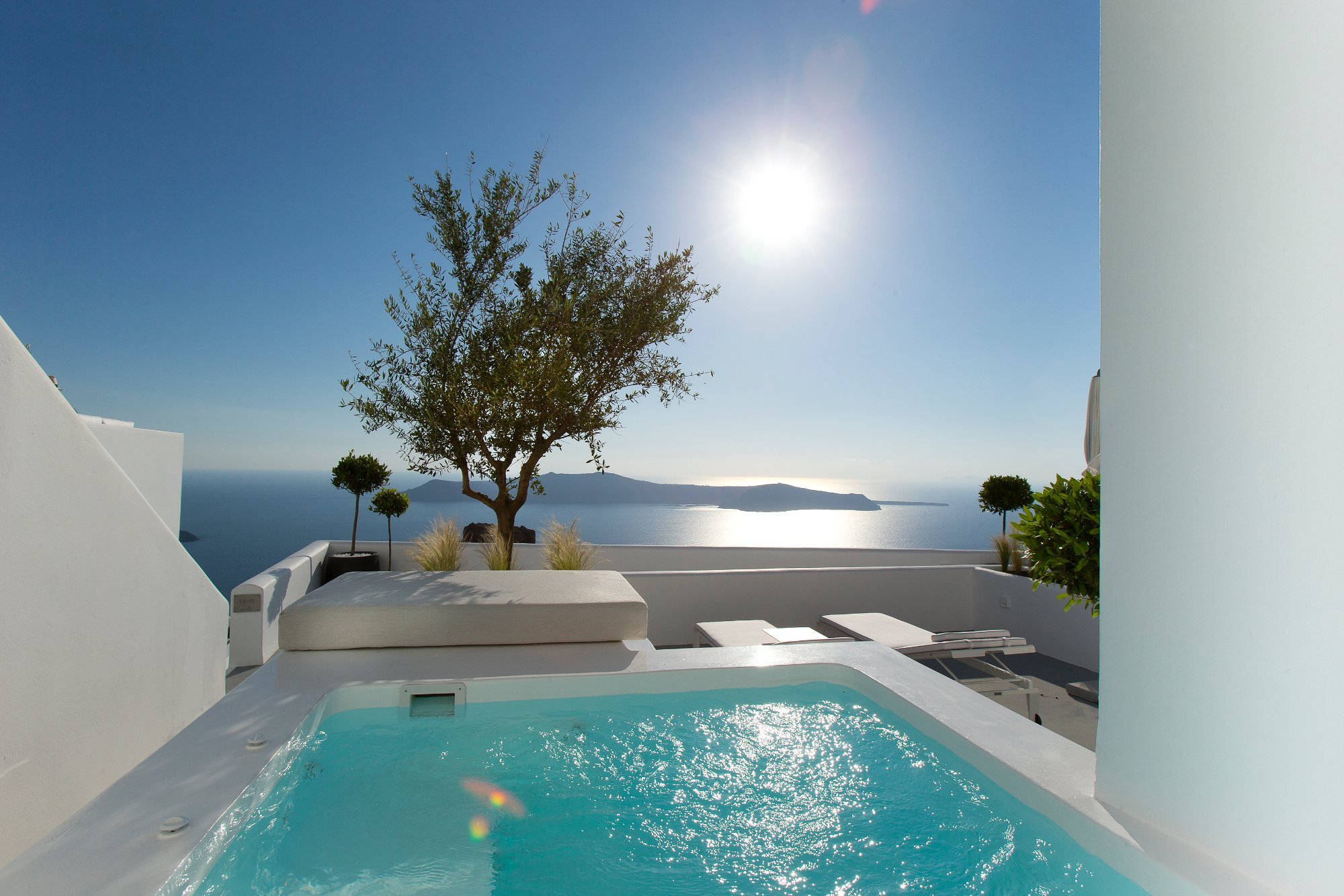 Grace Hotel, Auberge Resorts Collection by null