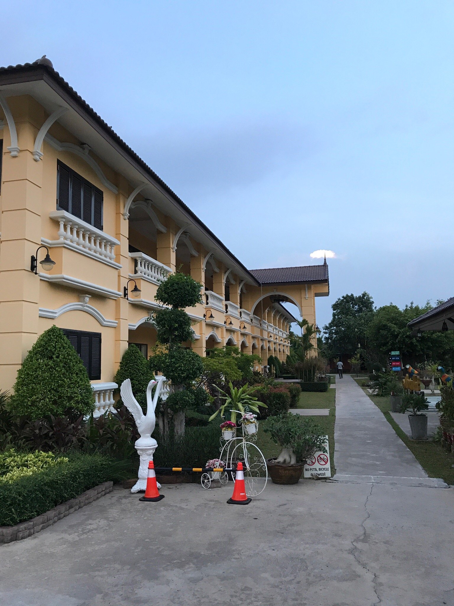 Park & Pool Resort (Nong Khai) - 호텔 리뷰 & 가격 비교