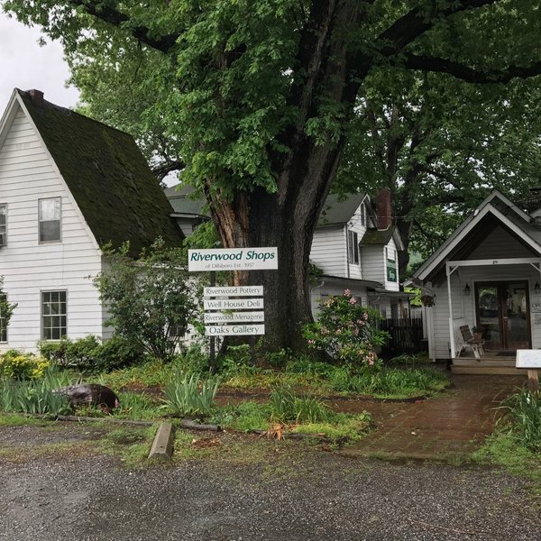 Haywood Smokehouse Mercantile & Old Fashioned Ice Cream Bar (Dillsboro ...