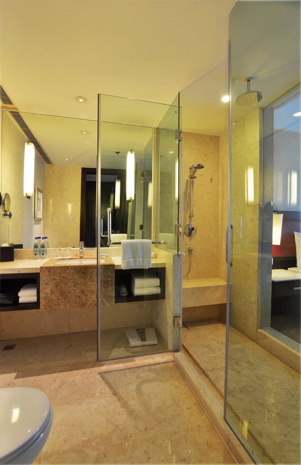 Hotel photo 13 of Courtyard Hangzhou Wulin.