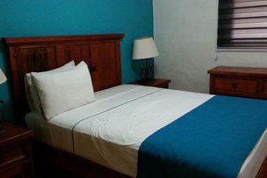 Room & Suite