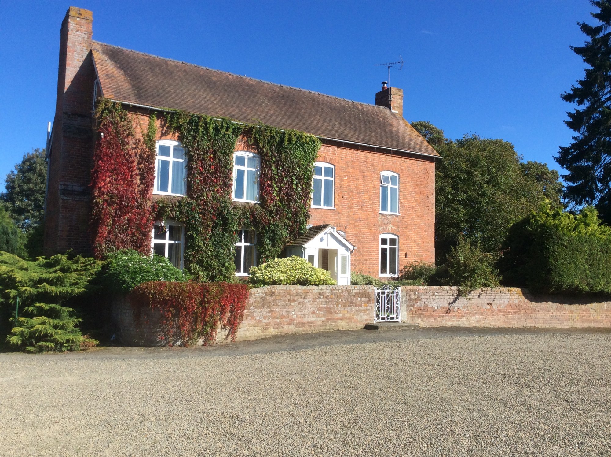 MARLBROOK HALL FARMHOUSE B&B - Reviews (Ludlow, England)