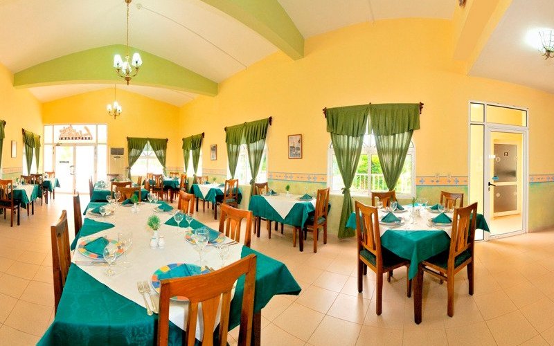 Interior del Restaurante Especializado Lina