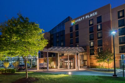 Hotel photo 18 of Hyatt Place Herndon / Dulles Airport - East.