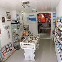 Fiona Gillies art gallery inspired by Paxos waiting for your visit!