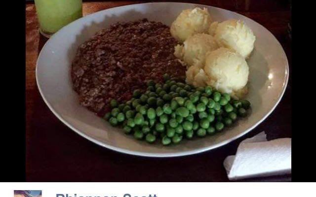 Homemade Mince and Tatties with a Pint of Venom 