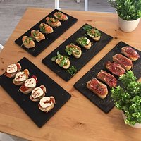 montaditos variados