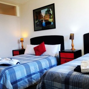 Family 3 double and single beds