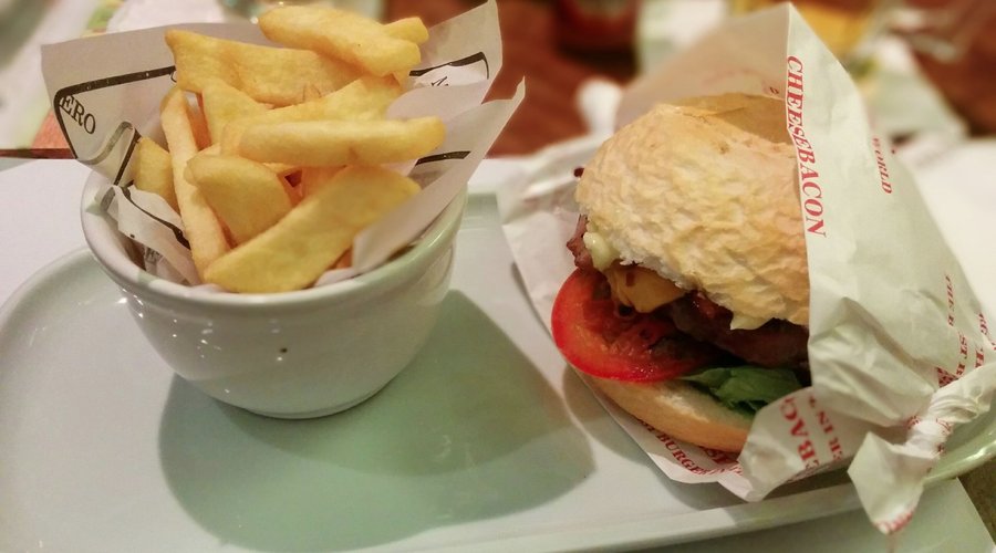 Madero burguer com bacon