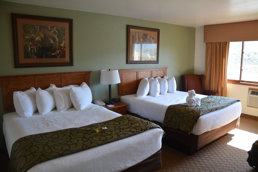 THE RIDGELINE HOTEL AT YELLOWSTONE, ASCEND HOTEL COLLECTION $107 ...