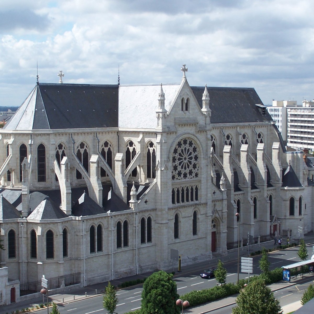 IGLESIA DE SAINT-PATERNE ORLEANS FRANCIA