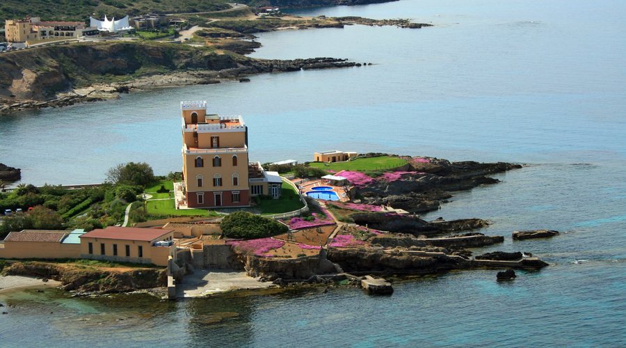 Villa Las Tronas Hotel & Spa - aerial view of the property, from North