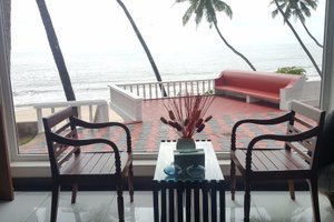 Room & Suite