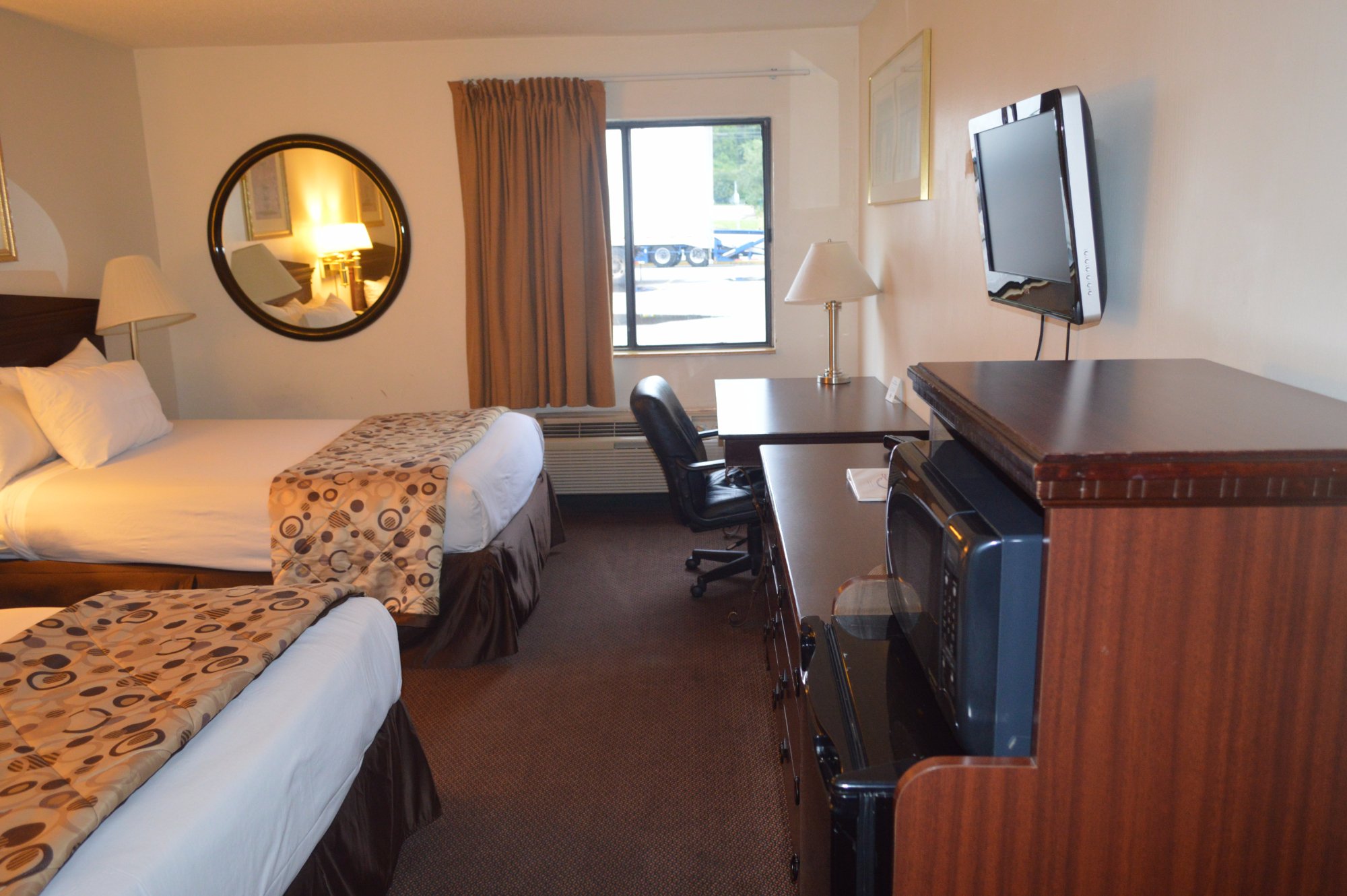 Hotel photo 67 of American Elite Inn Hazard.