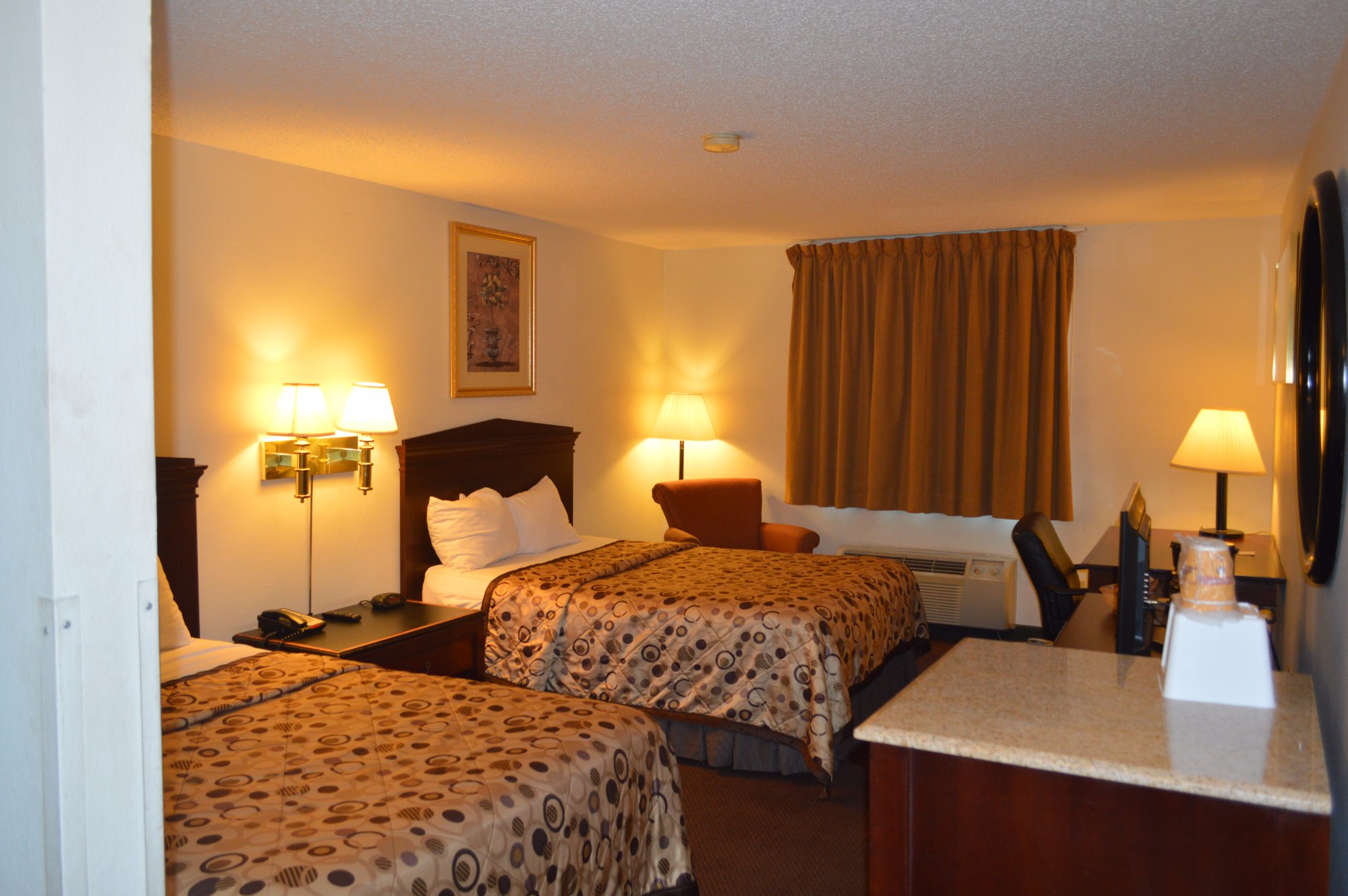 Hotel photo 81 of American Elite Inn Hazard.