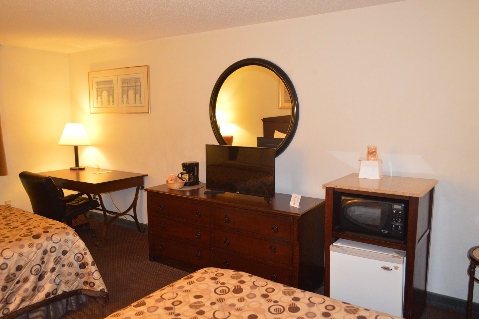 Hotel photo 80 of American Elite Inn Hazard.