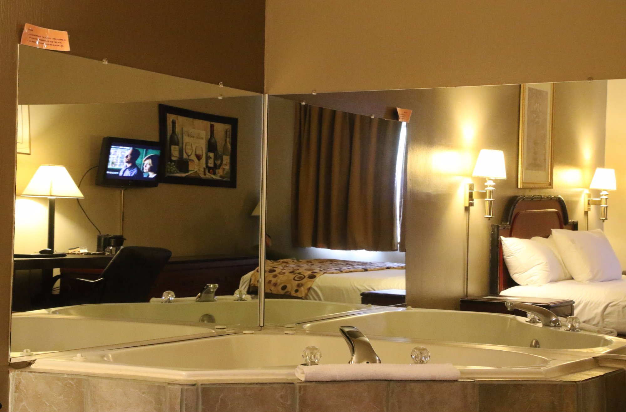 Hotel photo 64 of American Elite Inn Hazard.