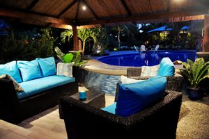 Piscina e praia