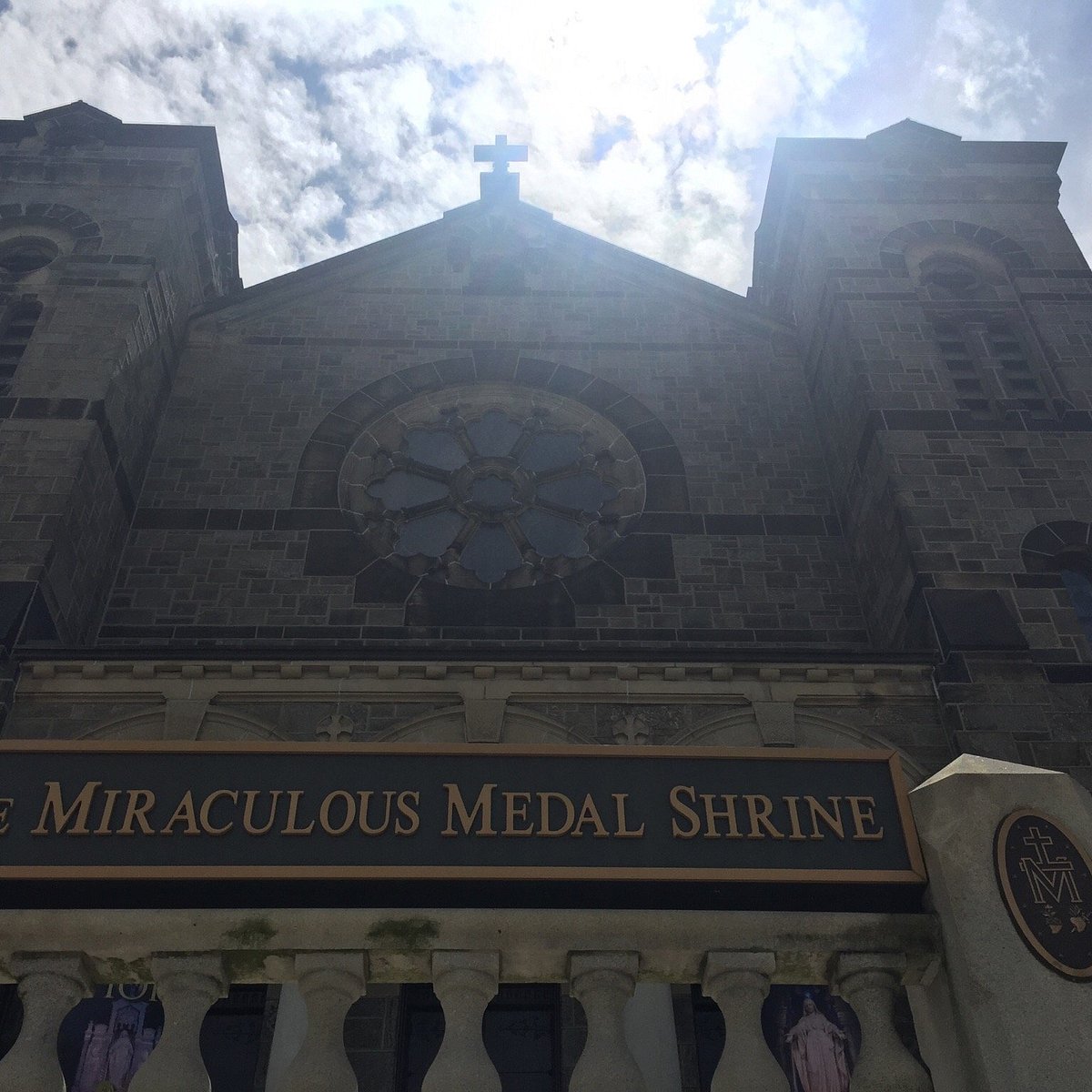 Shrine of the Miraculous Medal, Philadelphia