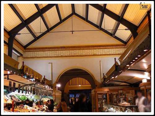 Le Bon Marché  Shopping in Rennes-Sèvres, Paris