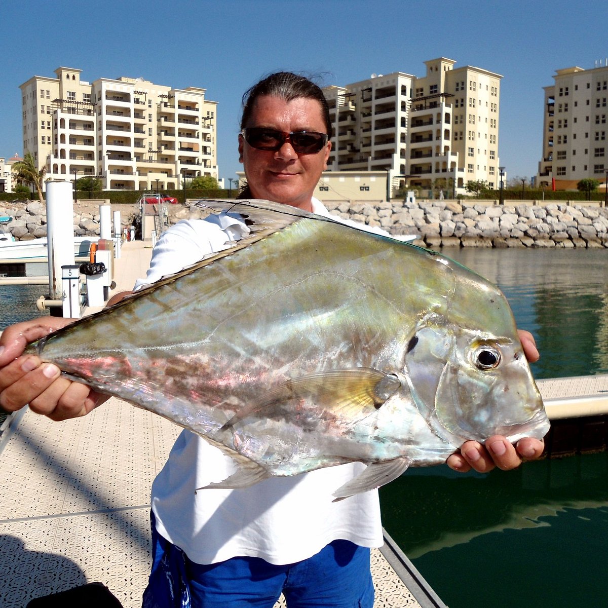 Абу Даби рыба