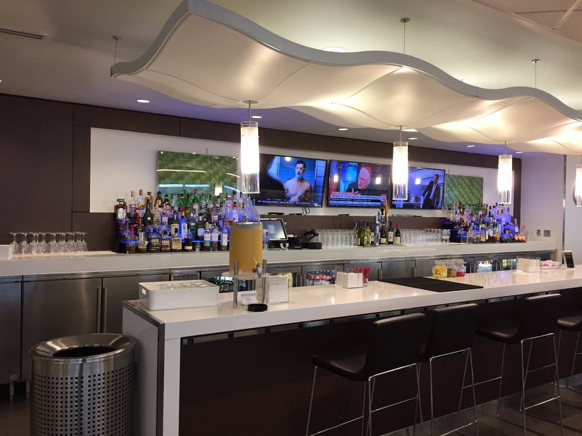 Delta Sky Club - Concourse C, next to Gate C12 (Minneapolis) - All You Need  to Know BEFORE You Go