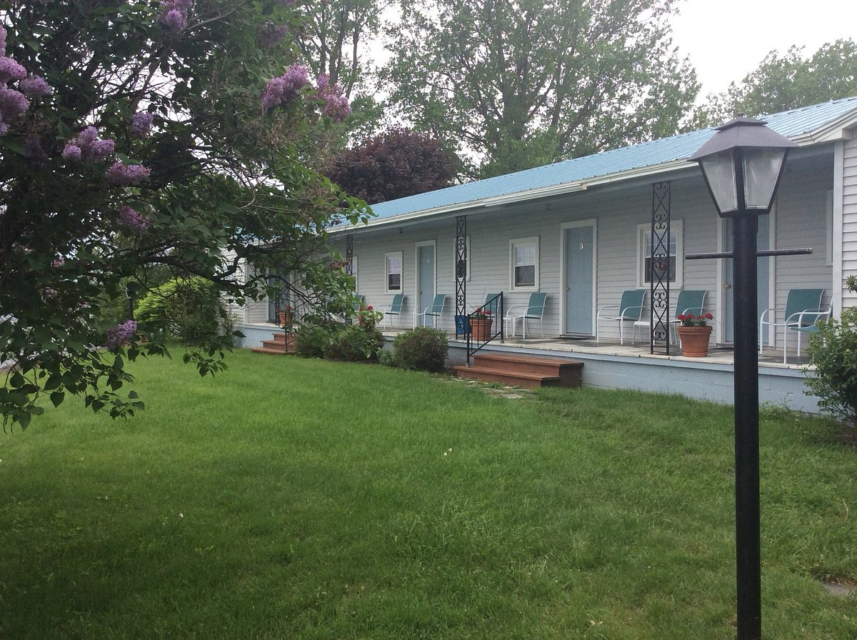 RUTHCLIFFE LODGE Hotel Reviews (Isle La Motte, VT)