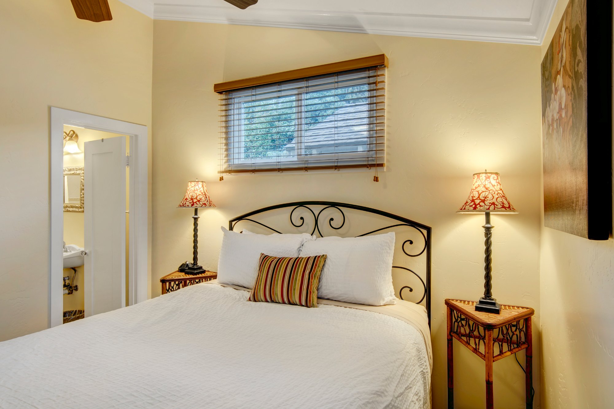 Hotel photo 16 of Hillcrest House Bed & Breakfast.